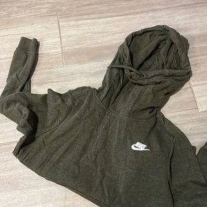 Nike sweatshirt with hood